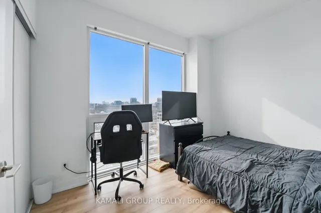 Additional image 11 of 135 East Liberty St Unit 1203