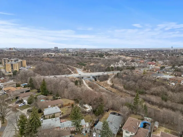 Additional image 26 of 14 Watercliffe Rd