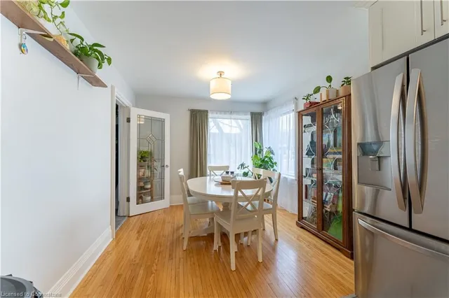 Additional image 2 of 374 Weber St