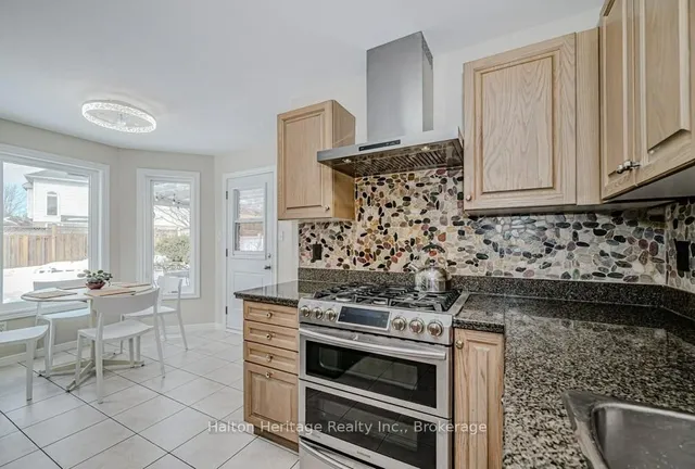 Additional image 10 of 57 Longyear Dr