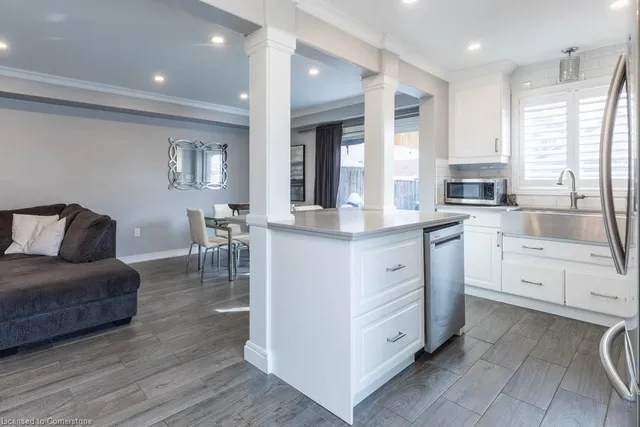 Additional image 10 of 74 Edenrock Dr