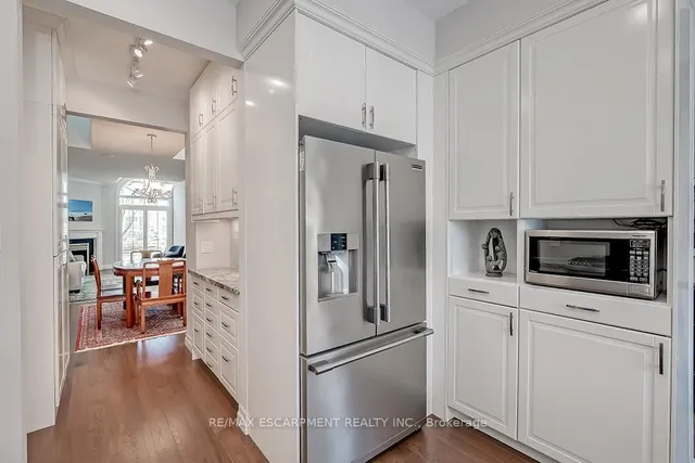 Additional image 14 of 2141 Country Club Dr Unit 11