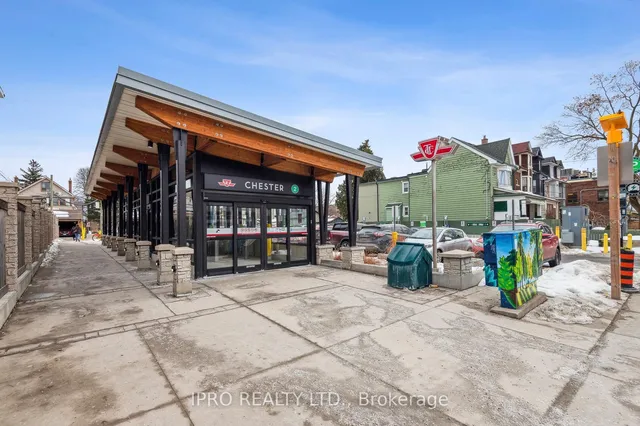 Additional image 38 of 912D Logan Ave