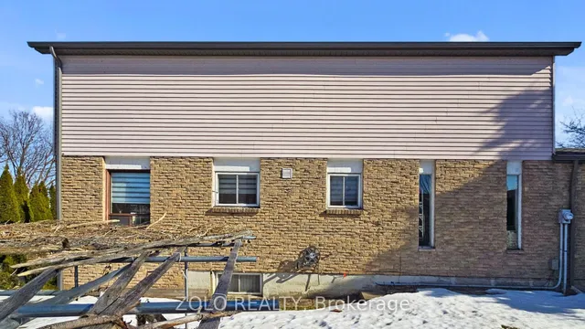 Additional image 39 of 67 Wayside Ave