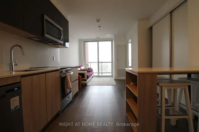 Additional image 25 of 3100 Keele St Unit 612