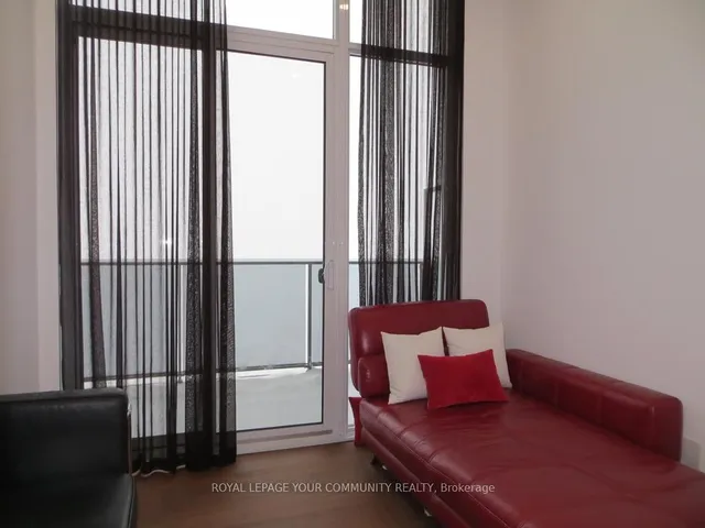 Additional image 17 of 70 Annie Craig Dr Unit UPH04