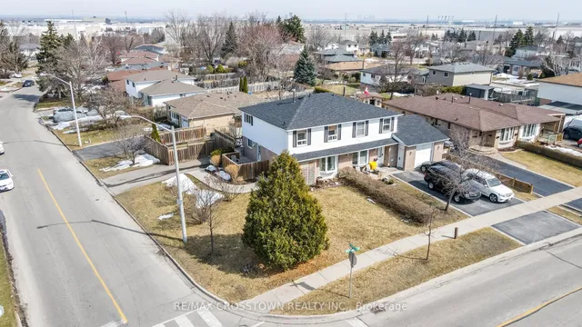 Additional image 3 of 2 Gatewood Dr