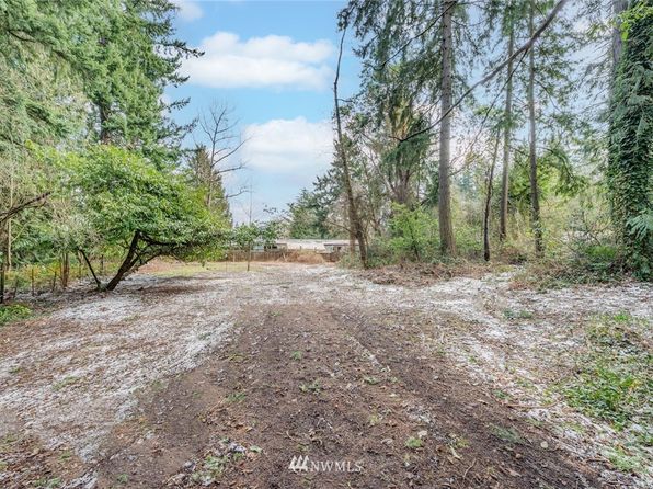 13020 1st Avenue NE, Seattle, WA 98125