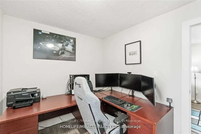 Additional image 25 of 100 Wingarden Crt Unit 1002