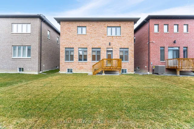 Additional image 46 of 36 Michener Dr