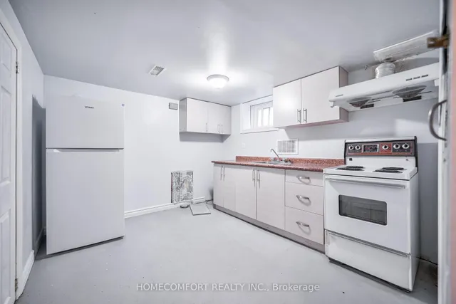 Additional image 44 of 30 Balaclava Dr