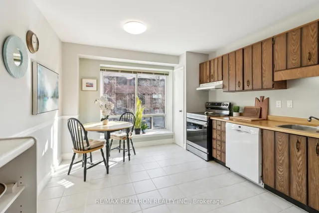 Additional image 7 of 57 Wagon Trailway Way