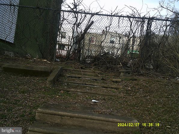 Primary image of 5659 Lebanon Ave, Philadelphia, PA 19131