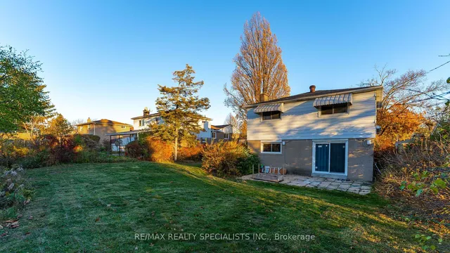 Additional image 37 of 21 Parkend Ave