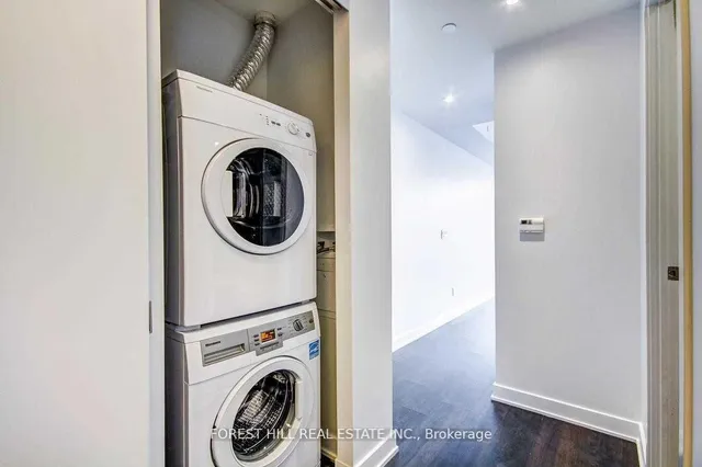 Additional image 19 of 1990 Bloor St Unit 316
