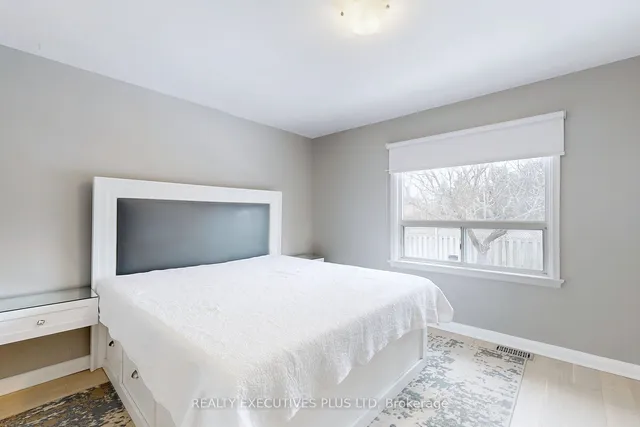 Additional image 13 of 6 Azrock Rd