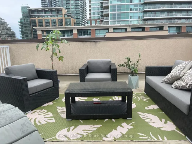 Additional image 34 of 46 Western Battery Rd Unit 825