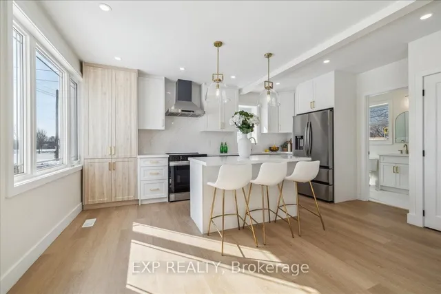 98 East 37th St
