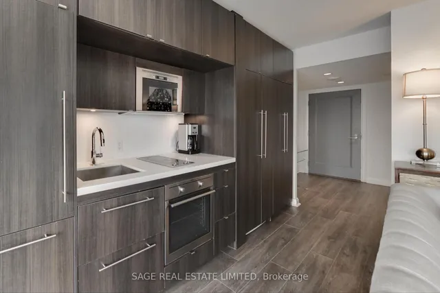 Additional image 7 of 155 Yorkville Ave Unit 2704