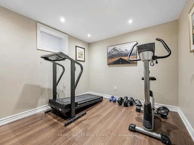 Additional image 31 of 54 Elmsthorpe Ave