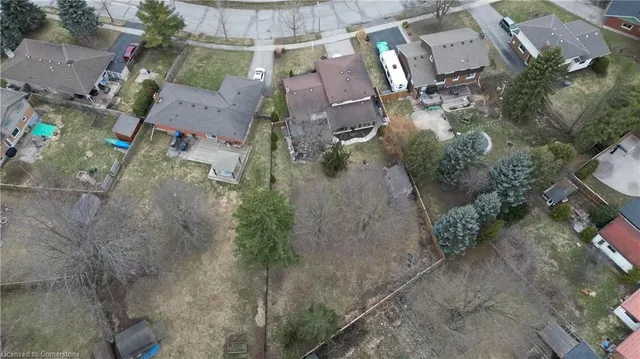 Additional image 43 of 22 Evelyn Cres
