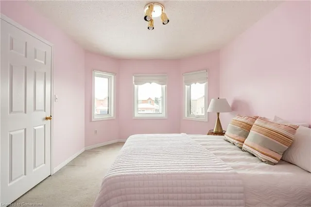 Additional image 30 of 13 Waterwheel Cres