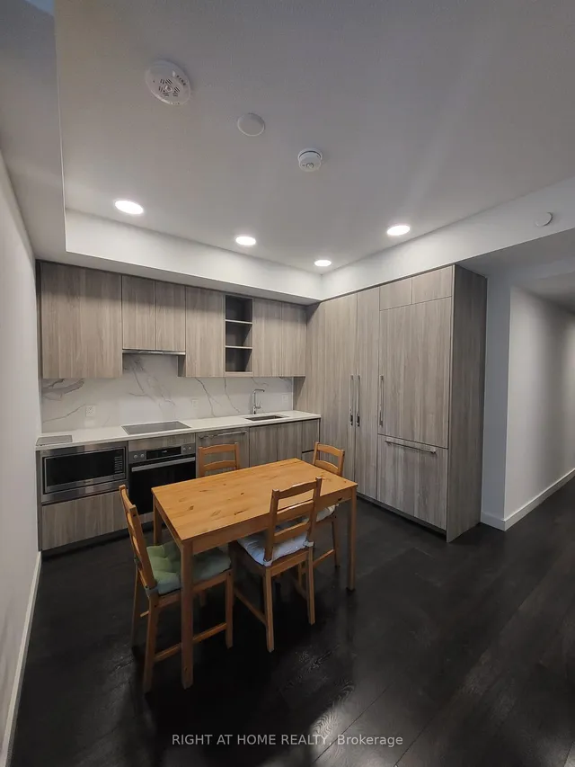 Additional image 3 of 27 McMahon Dr Unit 310