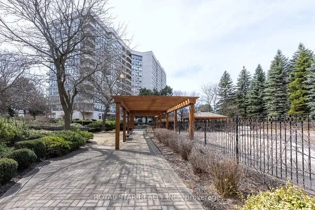 Additional image 35 of 12 Laurelcrest St Unit 811