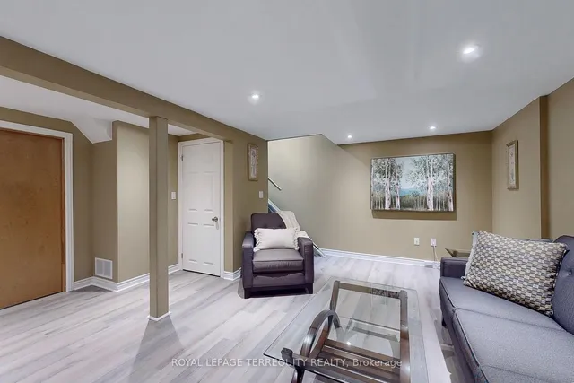 Additional image 20 of 16 Bond St Unit G