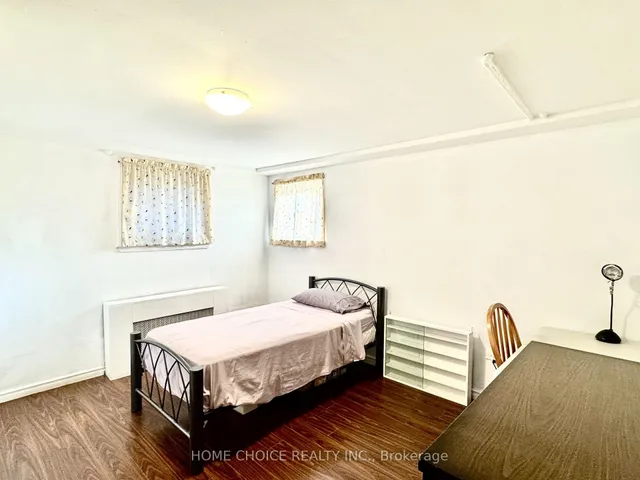 Additional image 27 of 48 South Woodrow Blvd