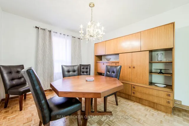 Additional image 9 of 4600 Full Moon Circ