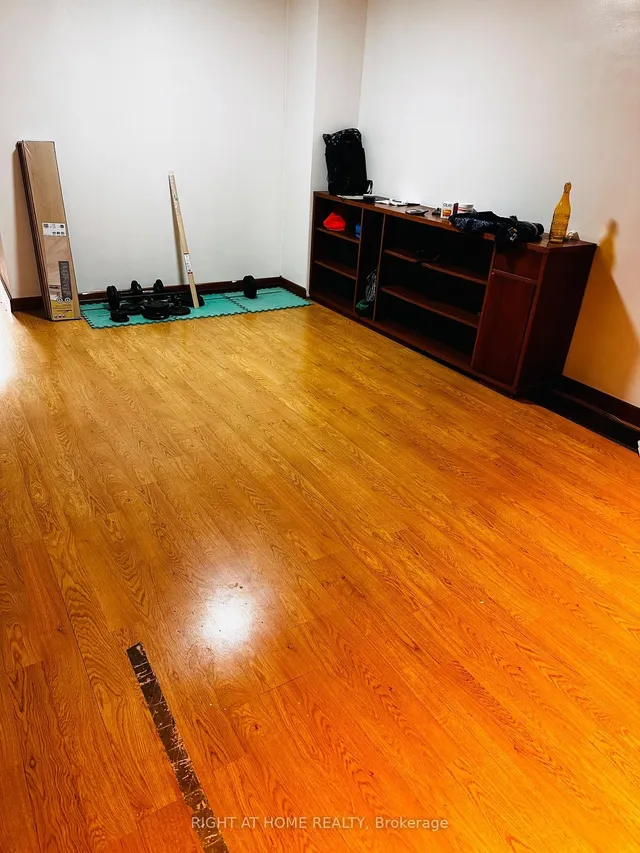 Additional image 10 of 146 Gradwell Dr