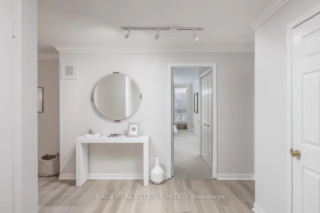 Additional image 32 of 2900 Yonge St Unit 504