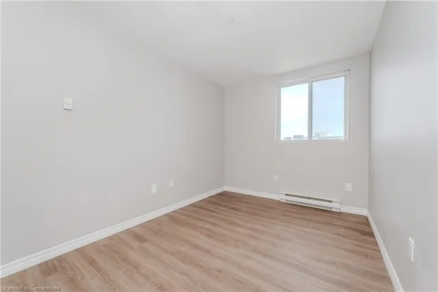 Additional image 18 of 65 Highland Cres Unit 806