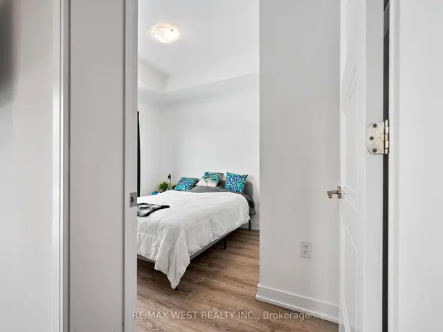 Additional image 26 of 25 Neighbourhood Lane Unit 206