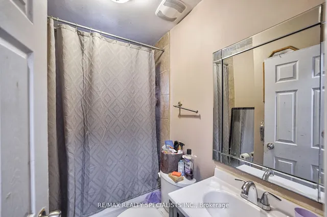 Additional image 26 of 108 Victoria Ave