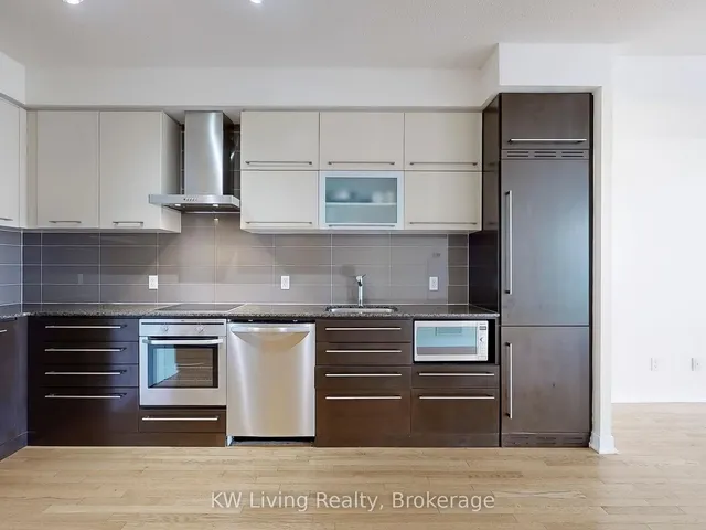 Additional image 2 of 770 Bay St Unit 1403