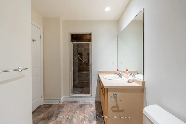 Additional image 22 of 399 Elizabeth St Unit 611