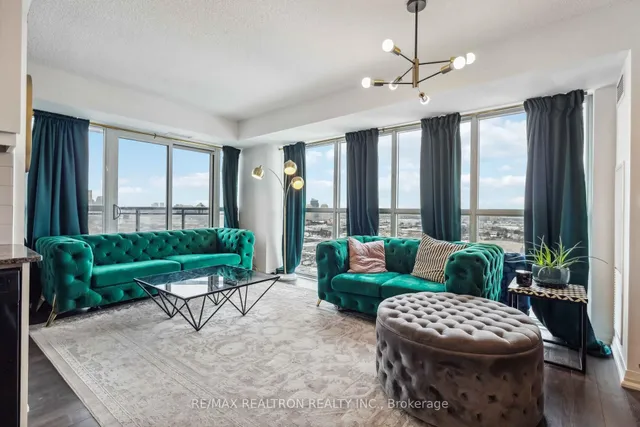 Additional image 16 of 30 Meadowglen Pl Unit 1905