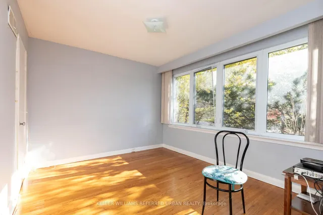 Additional image 19 of 20 Gracefield Ave