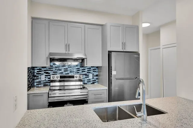 Additional image 10 of 151 Village Green Sq Unit PH09