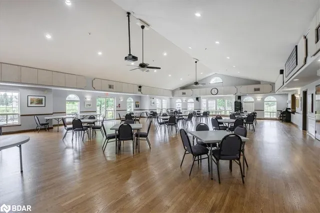 Additional image 31 of 95 Twentyplace Blvd