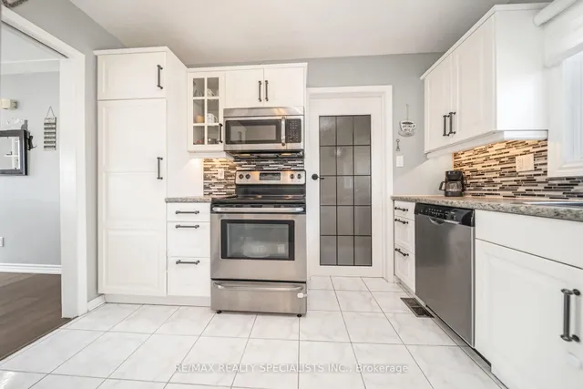 Additional image 10 of 158 Hickson Dr