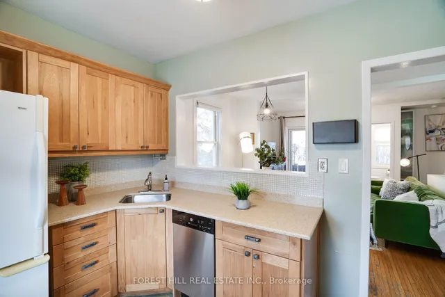 Additional image 16 of 139 Kenwood Ave