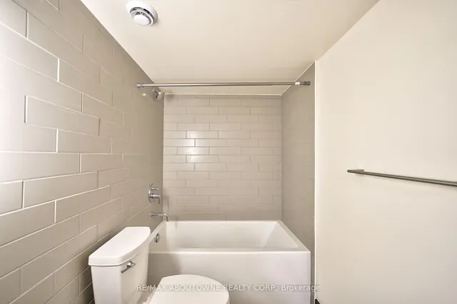 Additional image 19 of 121 King St Unit 505