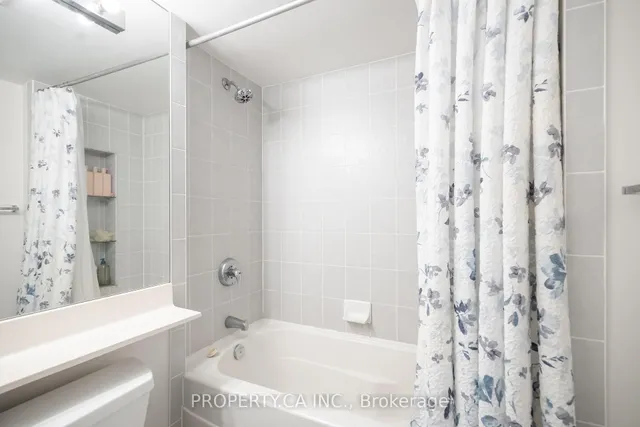 Additional image 14 of 219 Fort York Blvd Unit 203