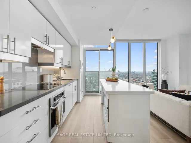 Additional image 12 of 426 University Ave Unit 3701