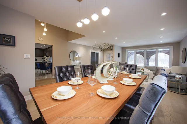 Additional image 9 of 66 Moore Park Ave