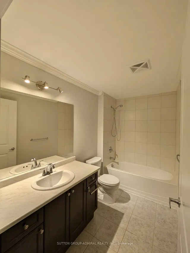 Additional image 23 of 5317 Upper Middle Rd Unit 104