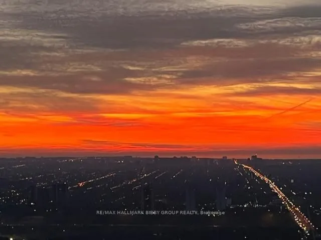 Additional image 44 of 1 Yorkville Ave Unit 5008